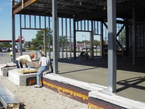 Smoothing edges of main floor